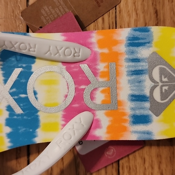 Girls Roxy Flip Flops Size 2 - Picture 4 of 4